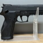 Sig Sauer X-Five Co2 Pistole Ansicht rechts komplett